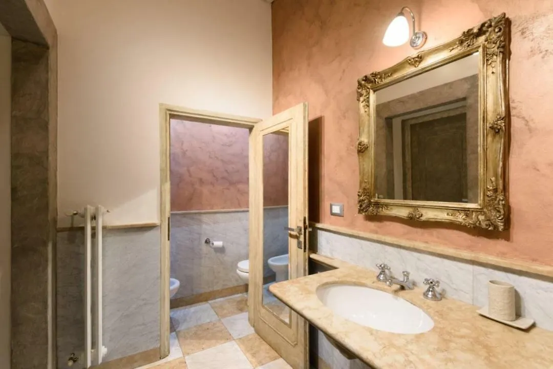 Secret Suite: A Dream Came True In Florens 0*,  Italien